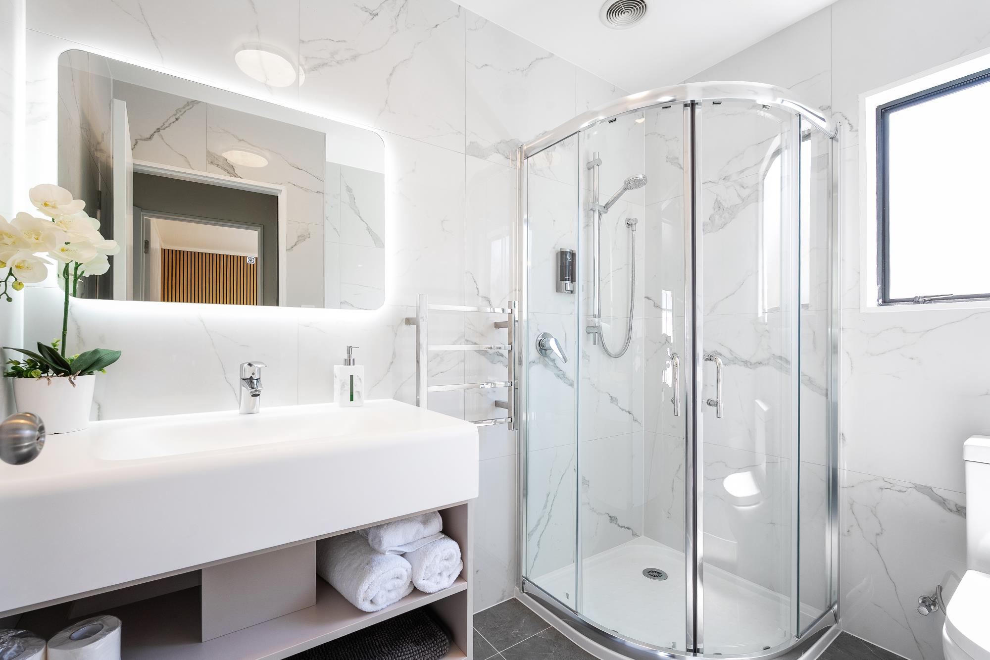 12907_0c7d1c4e-0f4e-4de5-a002-b8ad3aac5f00